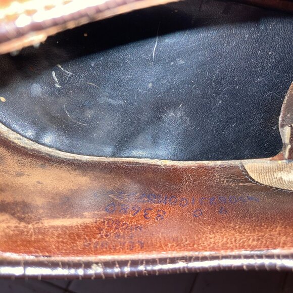 VINTAGE WING TIP MADE IN USA SHOES 9 C main image 14